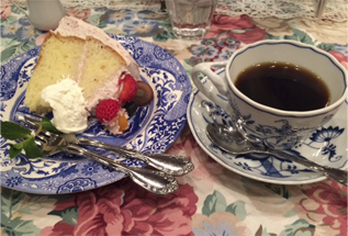 4丁目茶館ケーキ