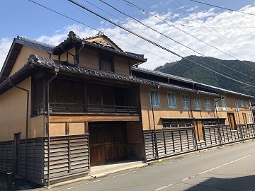 永楽館（兵庫県最古の芝居小屋）